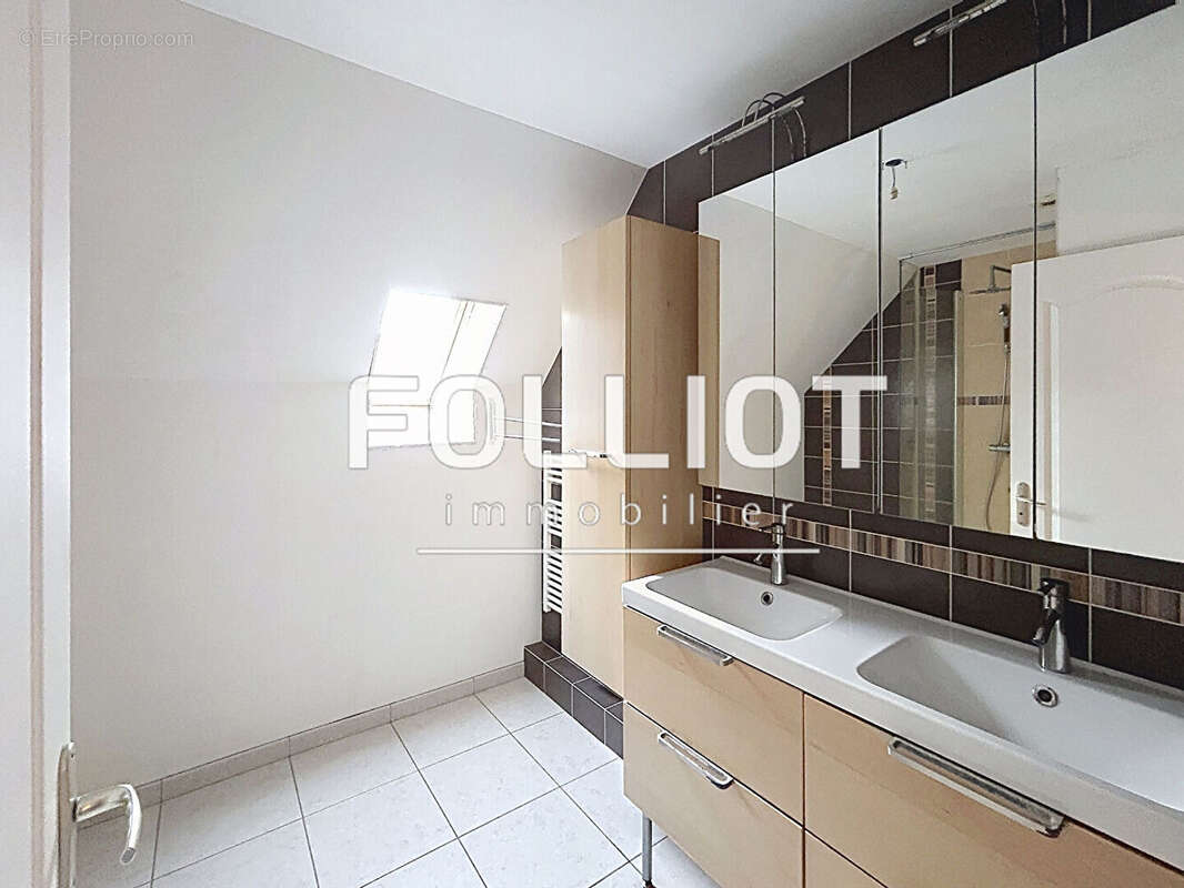 Maison à vendre à Valdallière - 8 pièces, 135 m², terrain 1200 m² - photo 4
