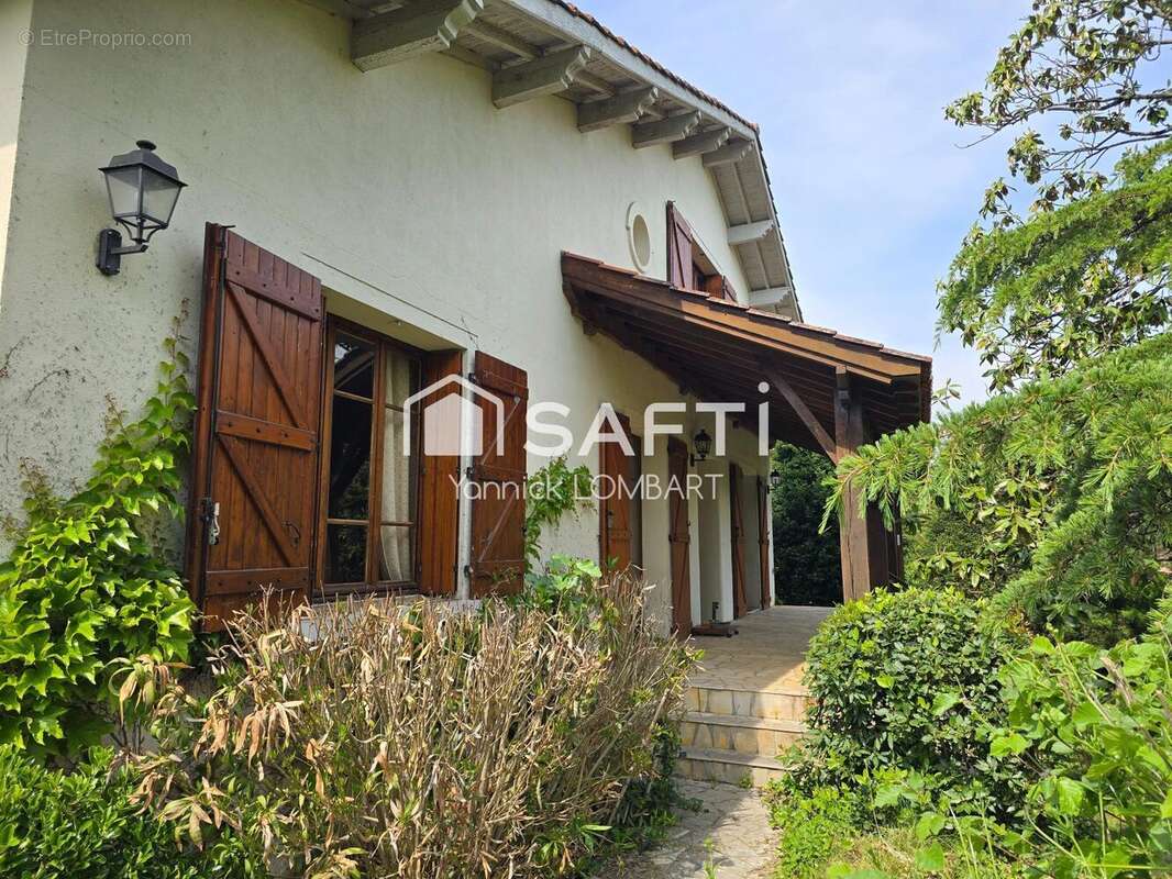 Photo 4 - Maison à SAINT-SULPICE