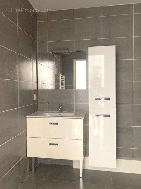 Appartement 39 m² à Chassieu  - photo 8