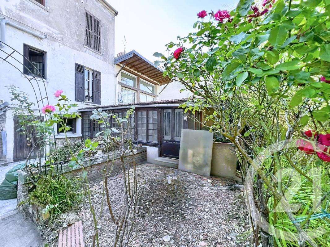 Appartement 45 m² à Choisy-Le-Roi  - photo 7