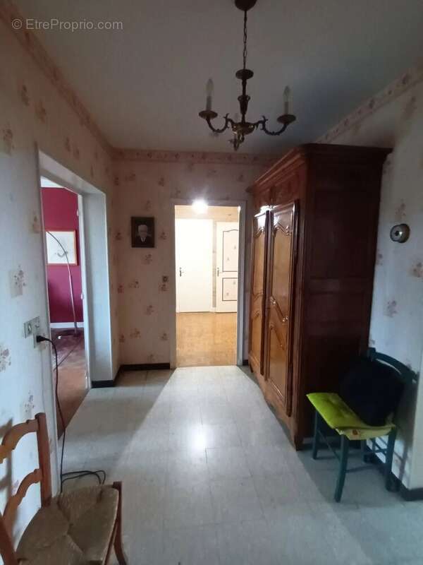 Appartement à MONTCEAU-LES-MINES