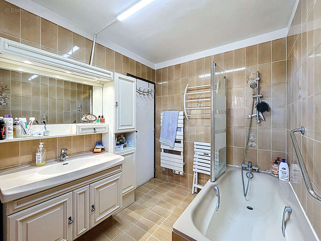 Maison à SAINT-MICHEL-SUR-ORGE