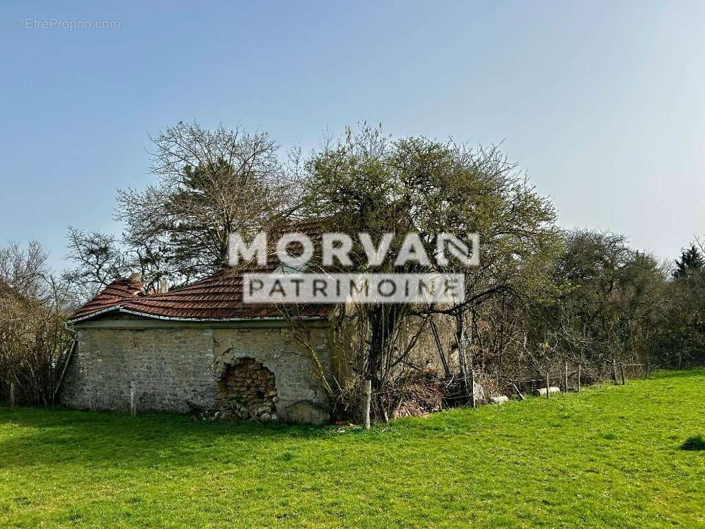 Maison à MONTAPAS