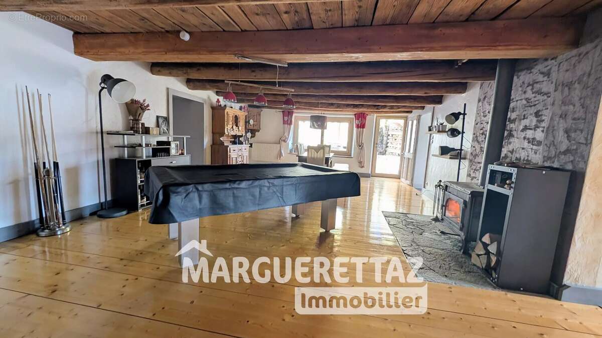 Maison à BOEGE