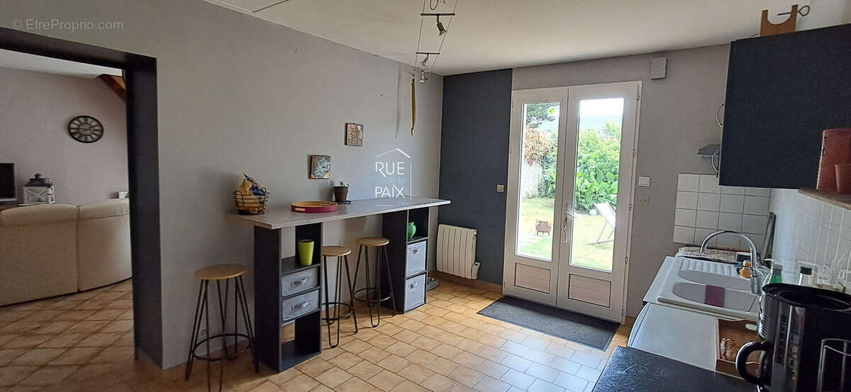 Maison Saint Genest D Ambiere 4 pièce(s) 106.78 m2 - photo 7
