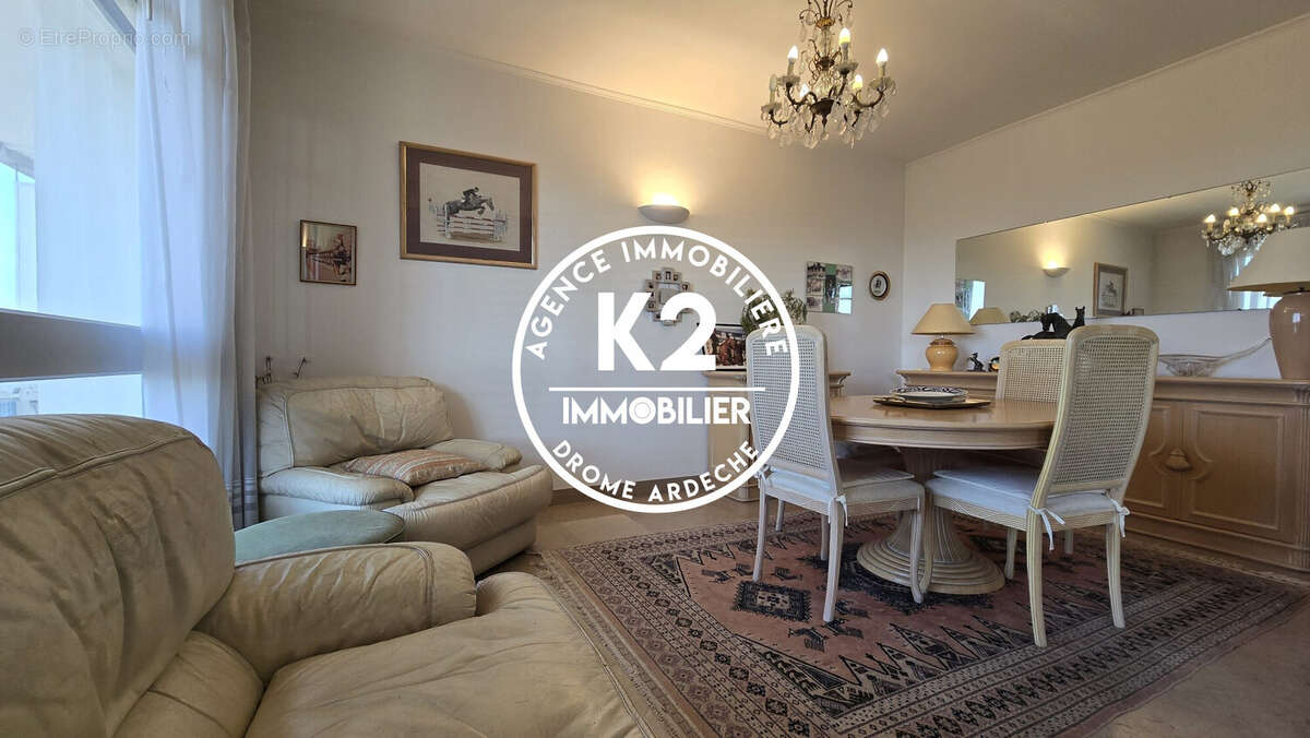 Appartement 102 m² à Montelimar  - photo 3