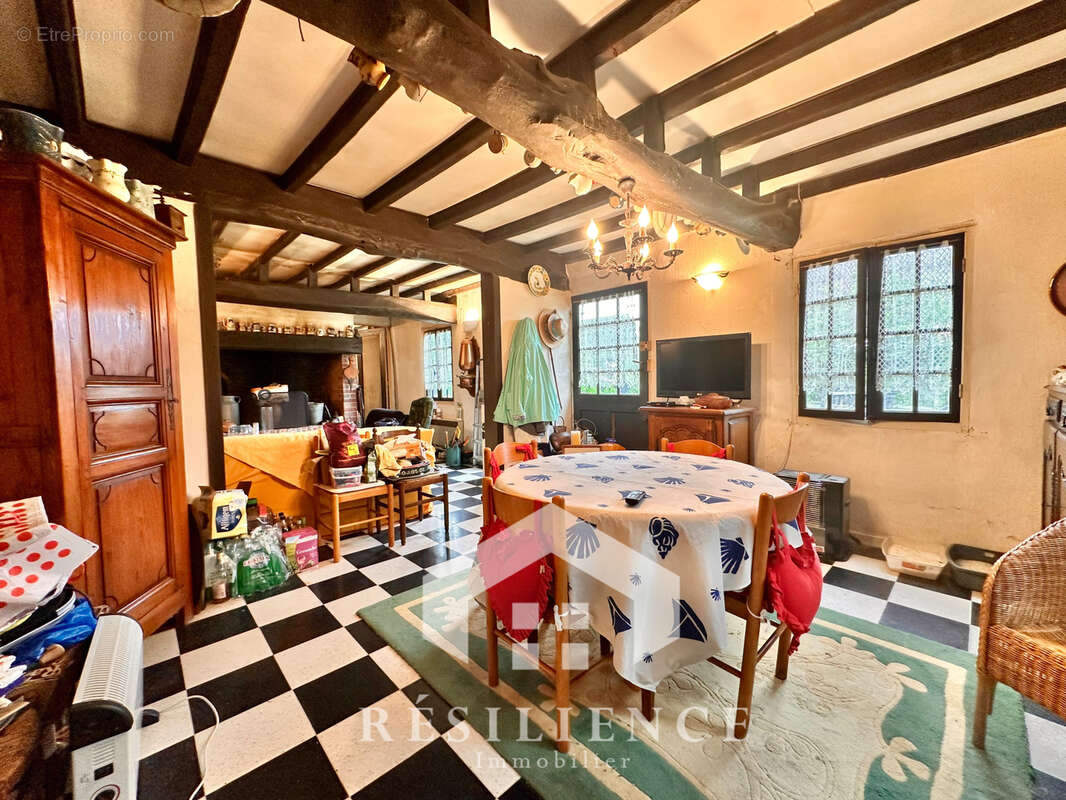 Maison à CANOUVILLE