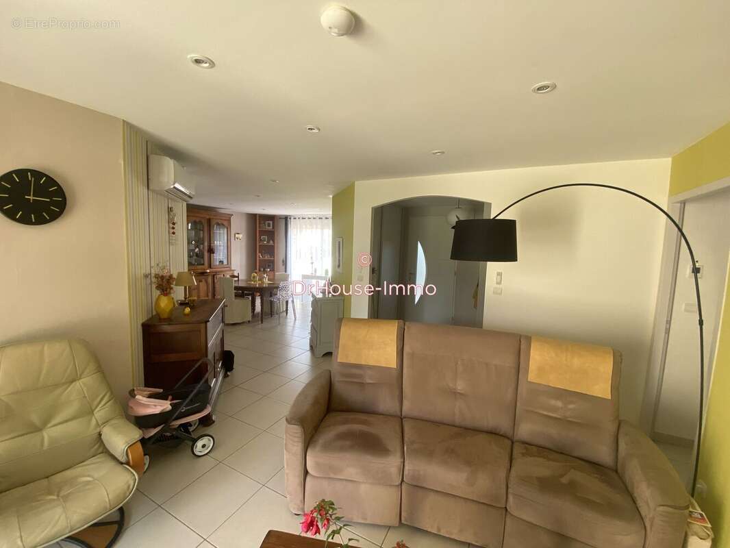 Maison à MIGNALOUX-BEAUVOIR