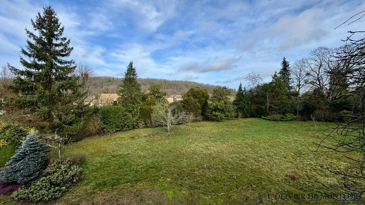 Maison à MONTFORT-L'AMAURY