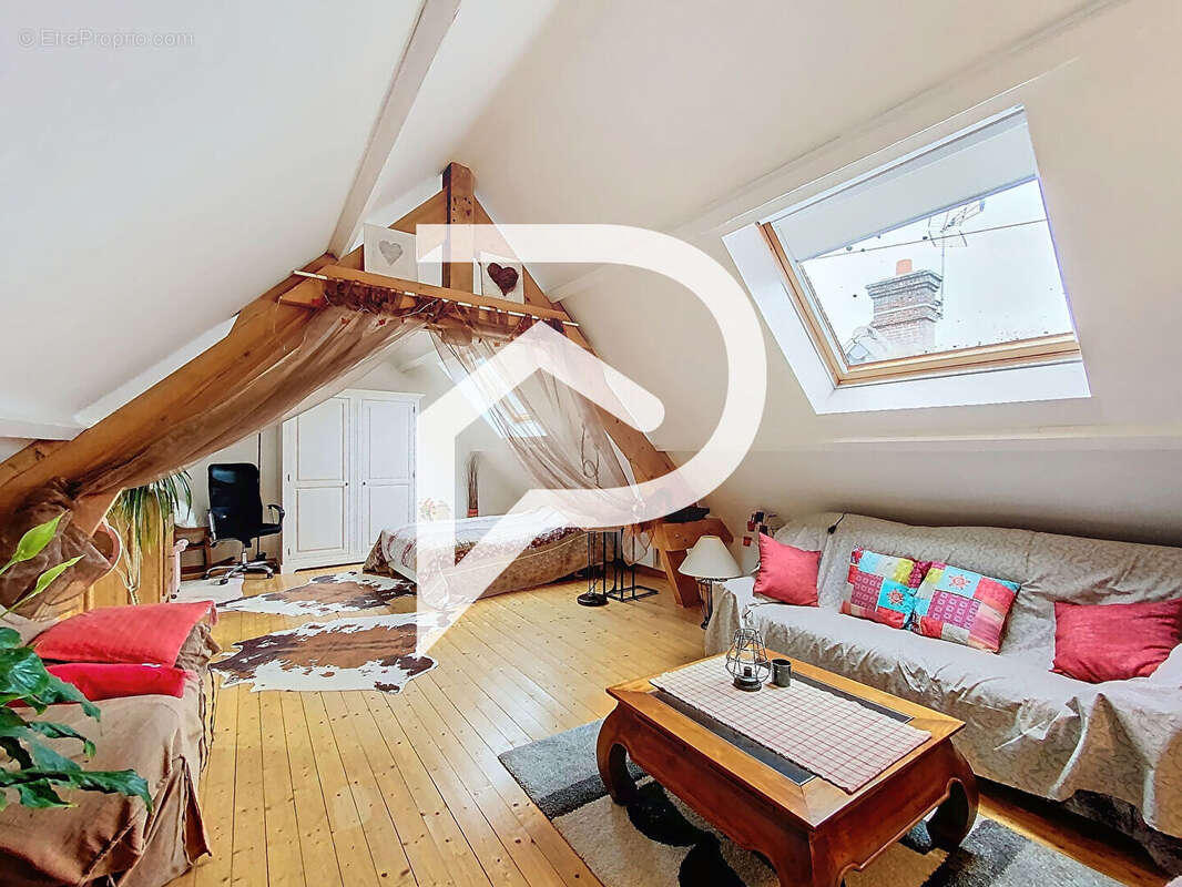 Maison à LAONS
