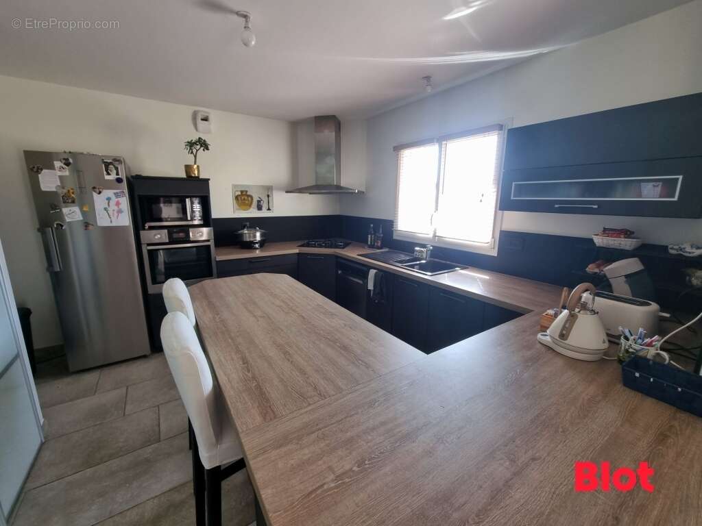 Maison 129 m² à Geveze  - photo 4