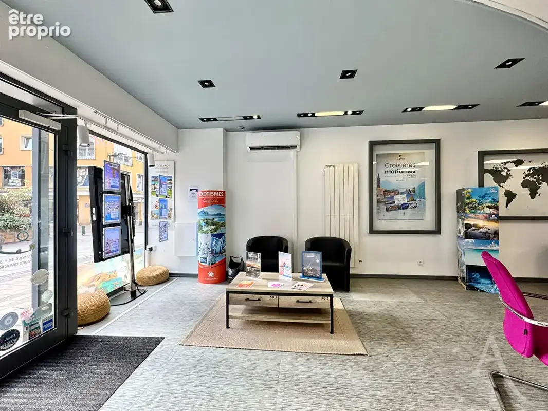 Local commercial déjà loué (rentabilité de 11%) avec annexes + caves - photo 6