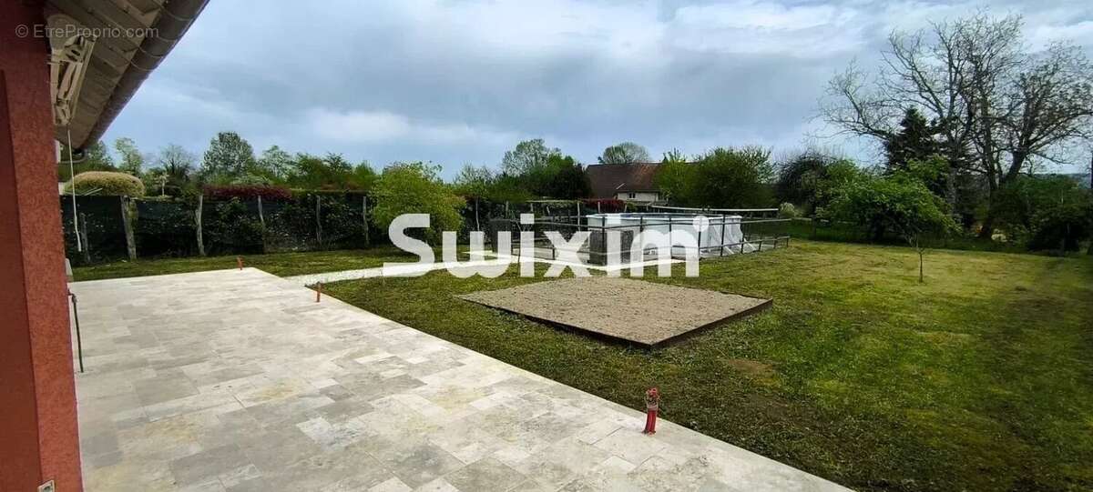 Maison à LONS-LE-SAUNIER