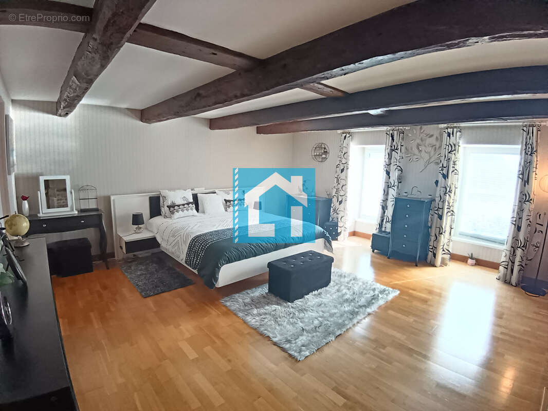 Maison à SAINT-AUBIN-DES-PREAUX