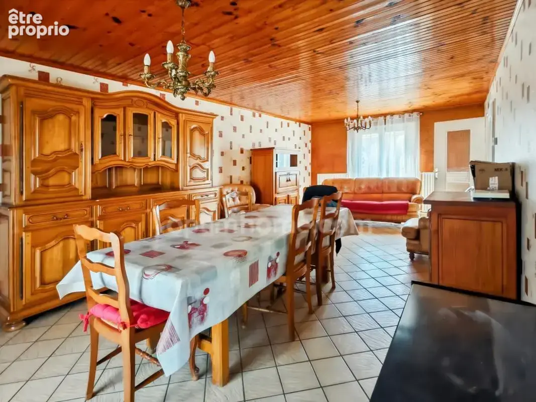 MOUY – Charmante maison familiale de 89,49 m² avec 3 chambres, jardin, garage et sous-sol - photo 3