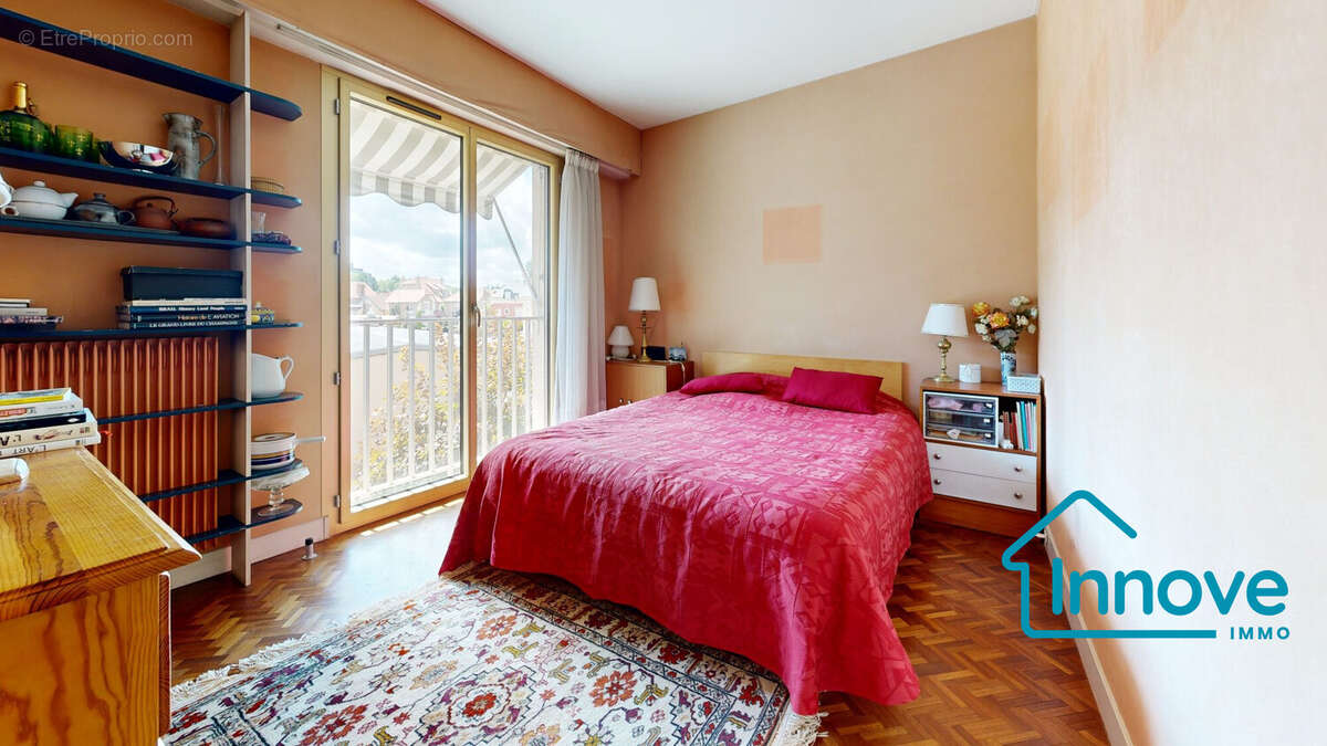 Appartement à VERSAILLES