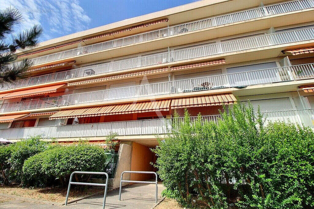 Appartement à SALON-DE-PROVENCE