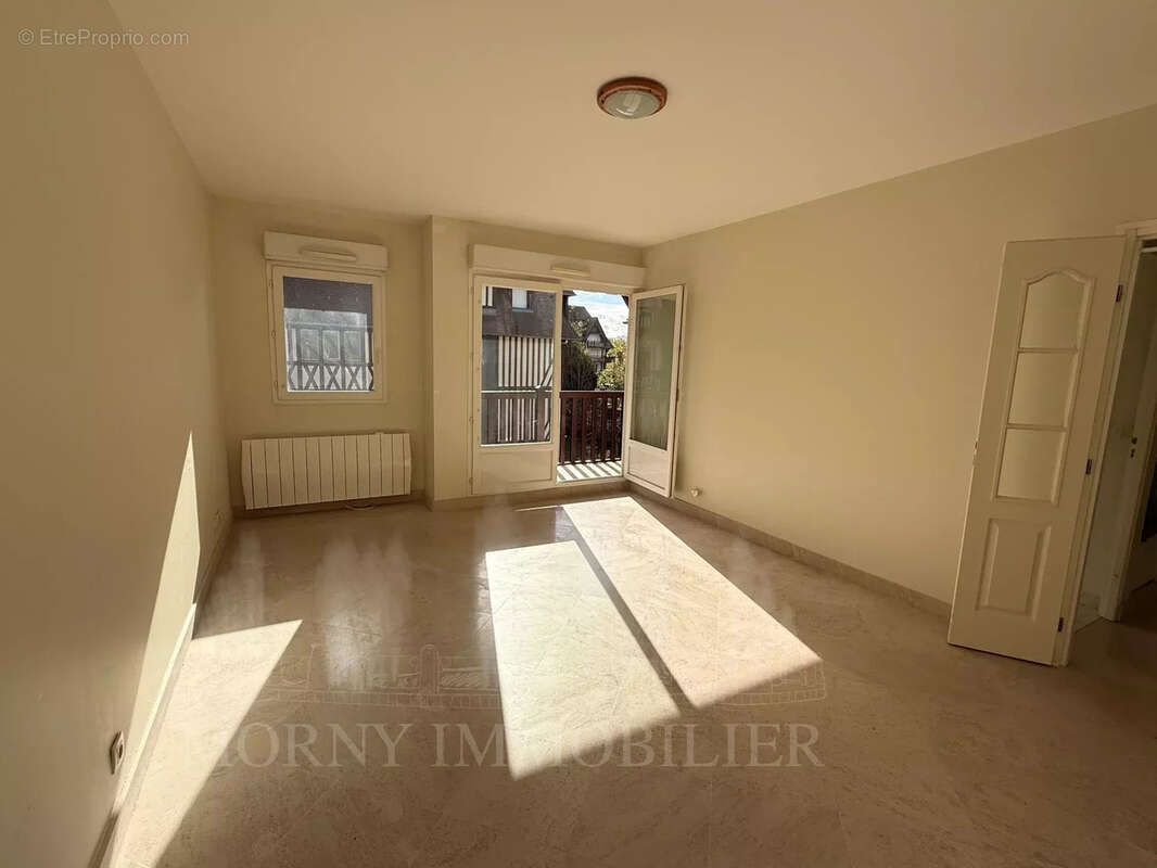 Appartement à DEAUVILLE