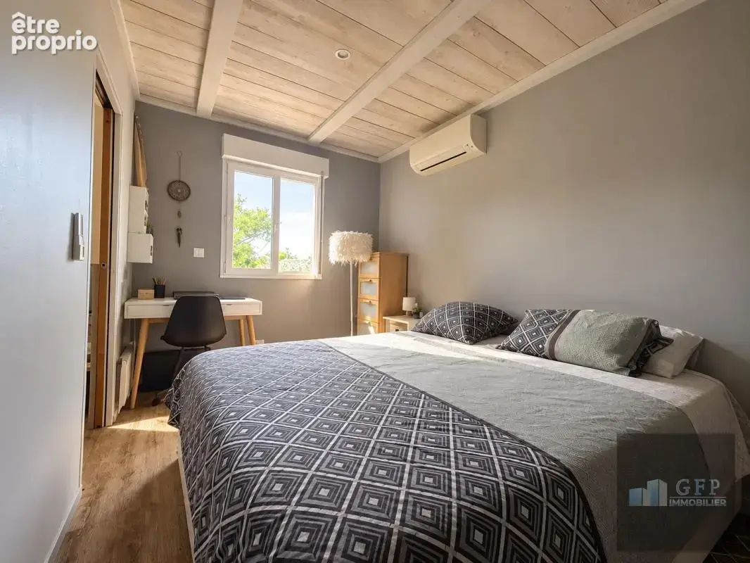Bormes-les-Mimosas – Charmante HLL de 3 pièces avec jacuzzi et cabanon - photo 8