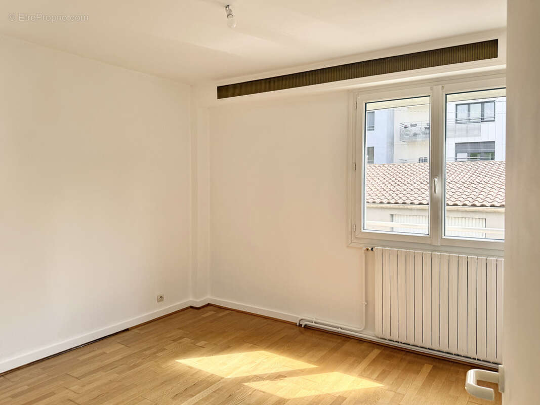 Appartement à REZE