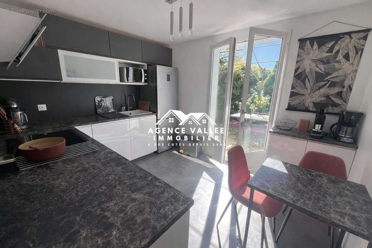 Maison à SAINT-GERMAIN-LES-CORBEIL