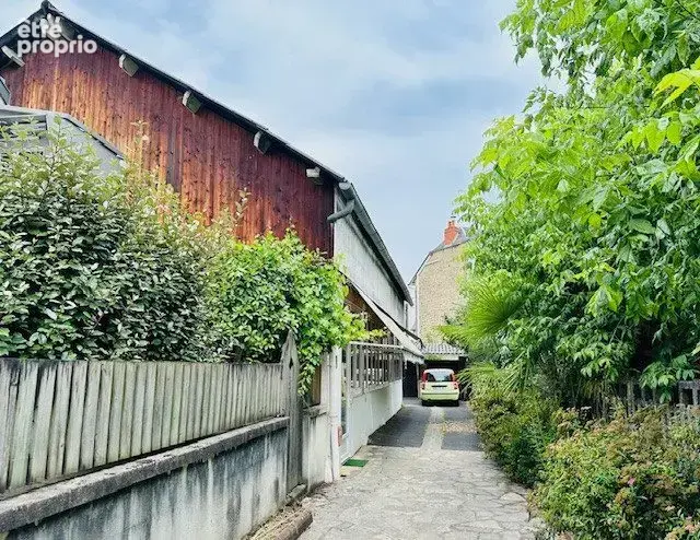 Commerce à BRIVE-LA-GAILLARDE
