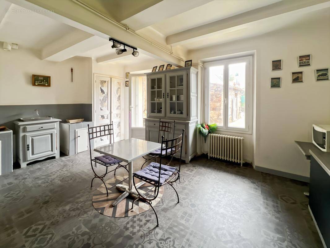 Maison à FREJUS