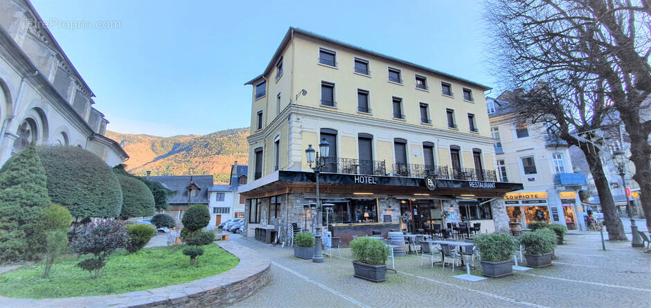 Commerce à BAGNERES-DE-LUCHON