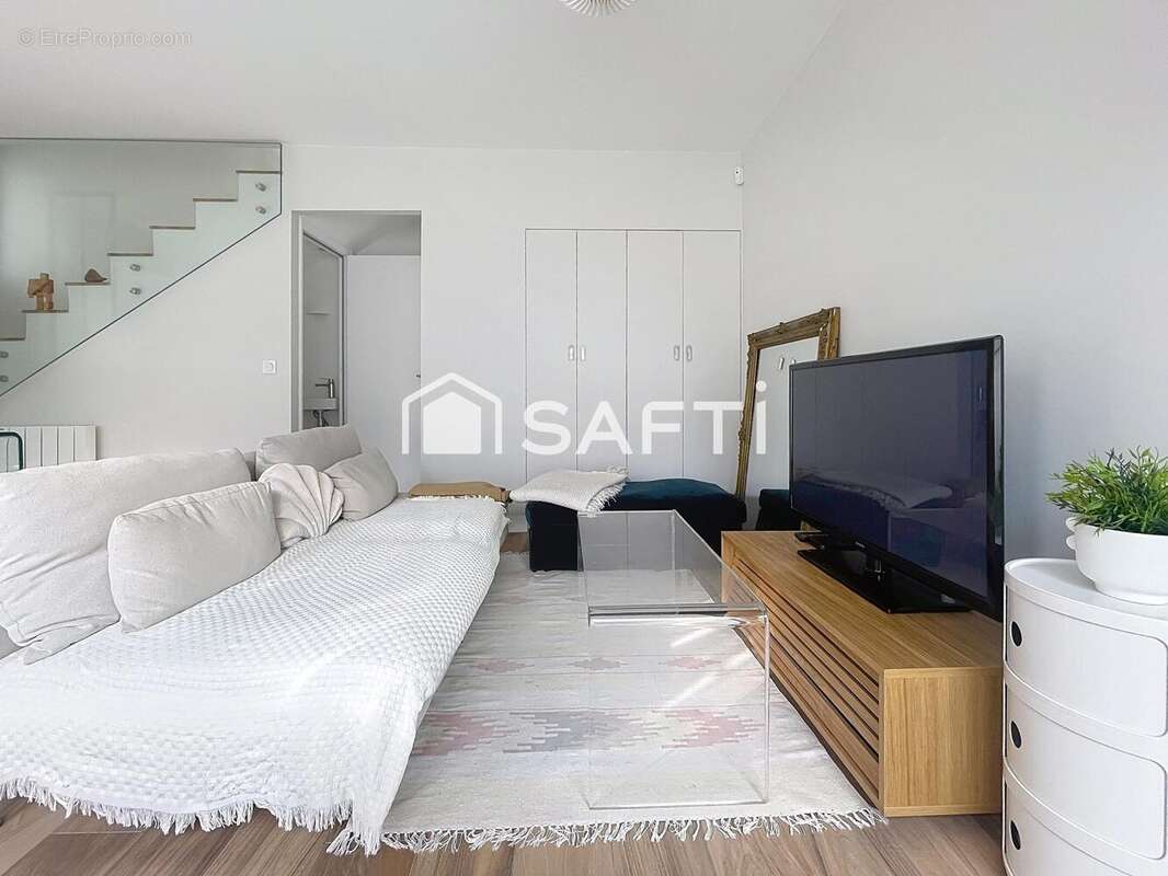 Photo 2 - Maison à RUEIL-MALMAISON