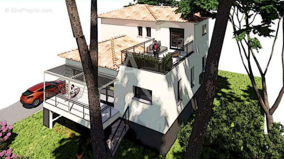 Terrain à MANDELIEU-LA-NAPOULE