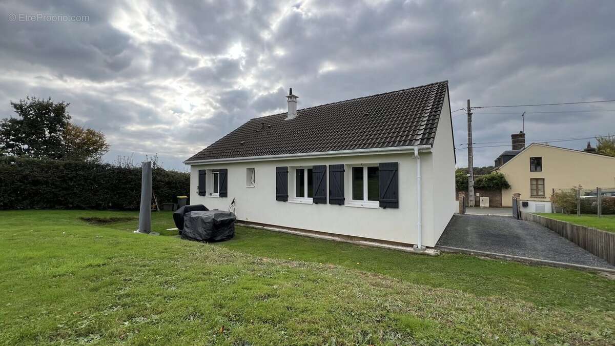 Maison à LACHAPELLE-AUX-POTS