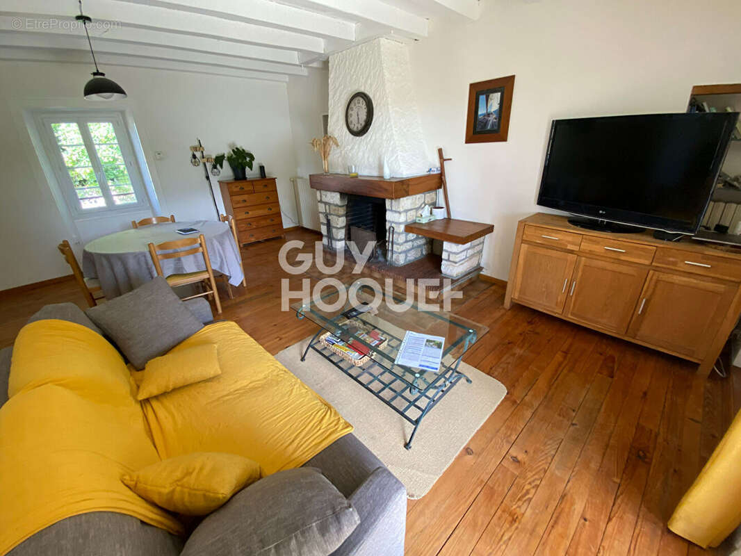 Maison à FONTENAY-LE-COMTE