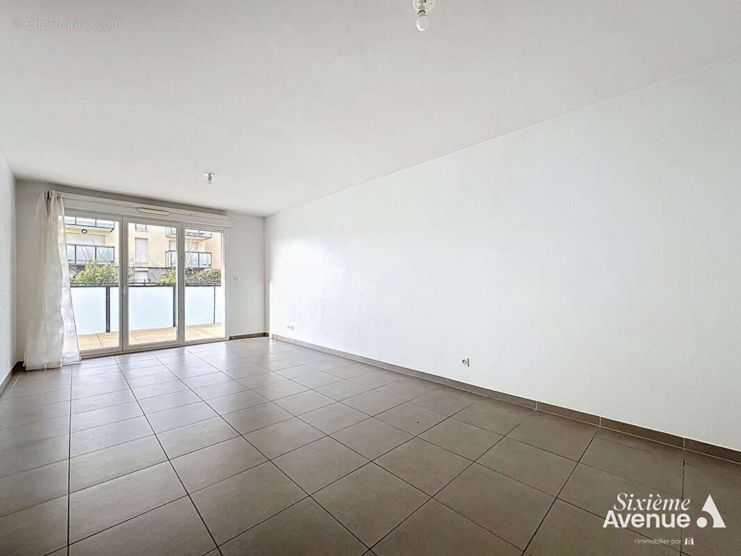 Appartement à VERNAISON