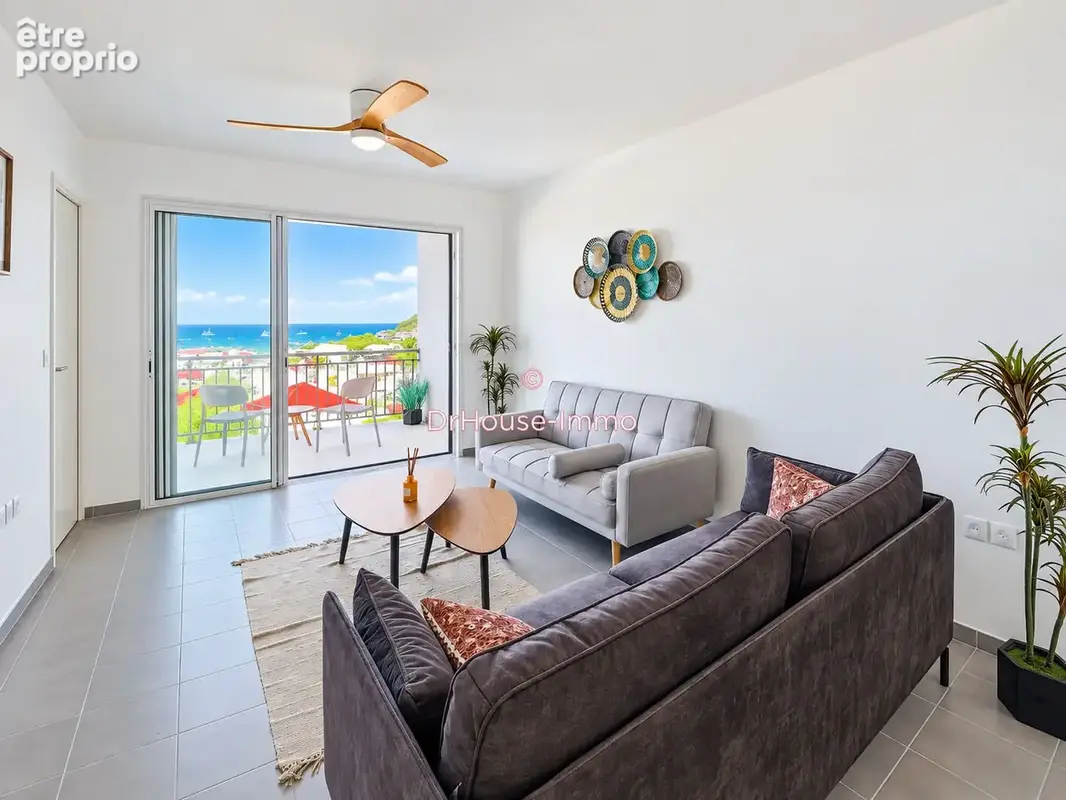 Appartement 3 pièces 63 m² à vendre à Saint-Martin (97150) - photo 1