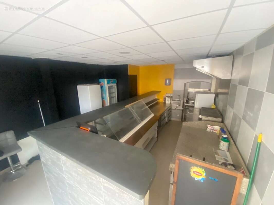 Commerce à SAINT-LAURENT-DU-VAR