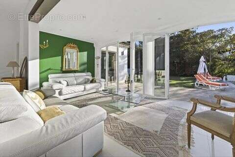 Maison à SANARY-SUR-MER