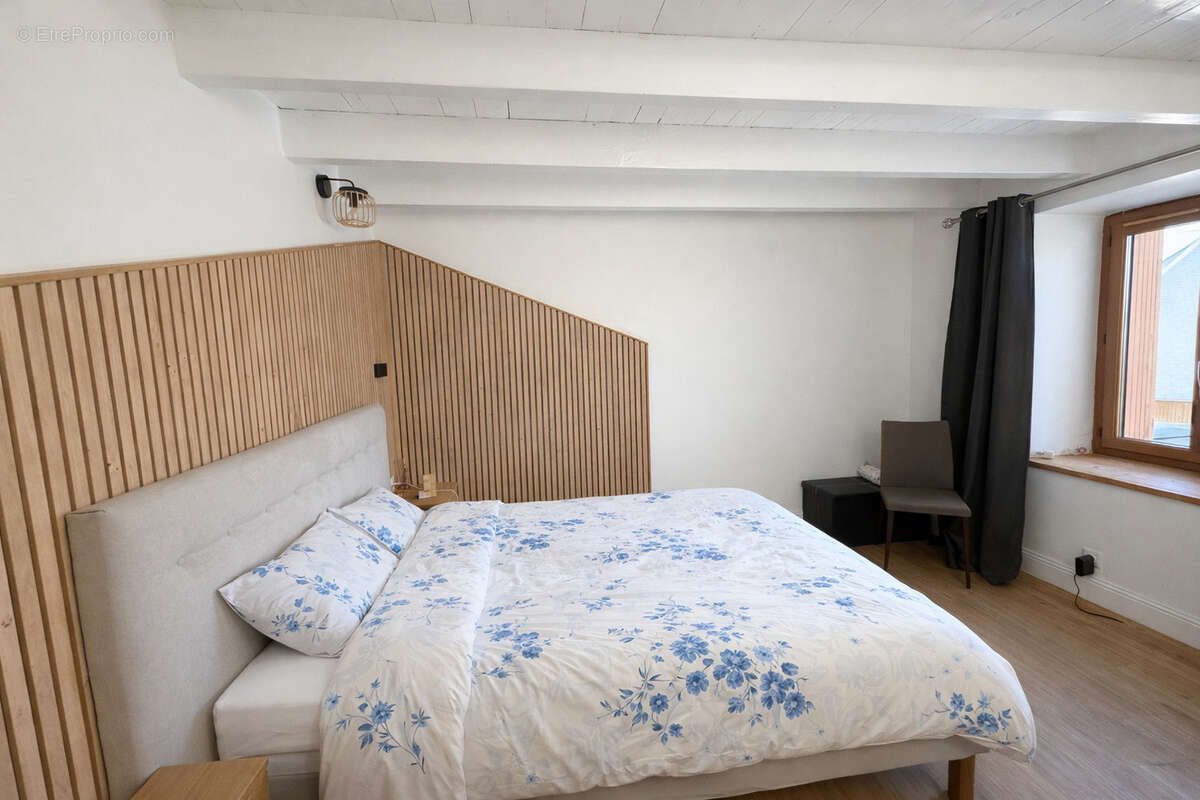 Maison à LA BIOLLE
