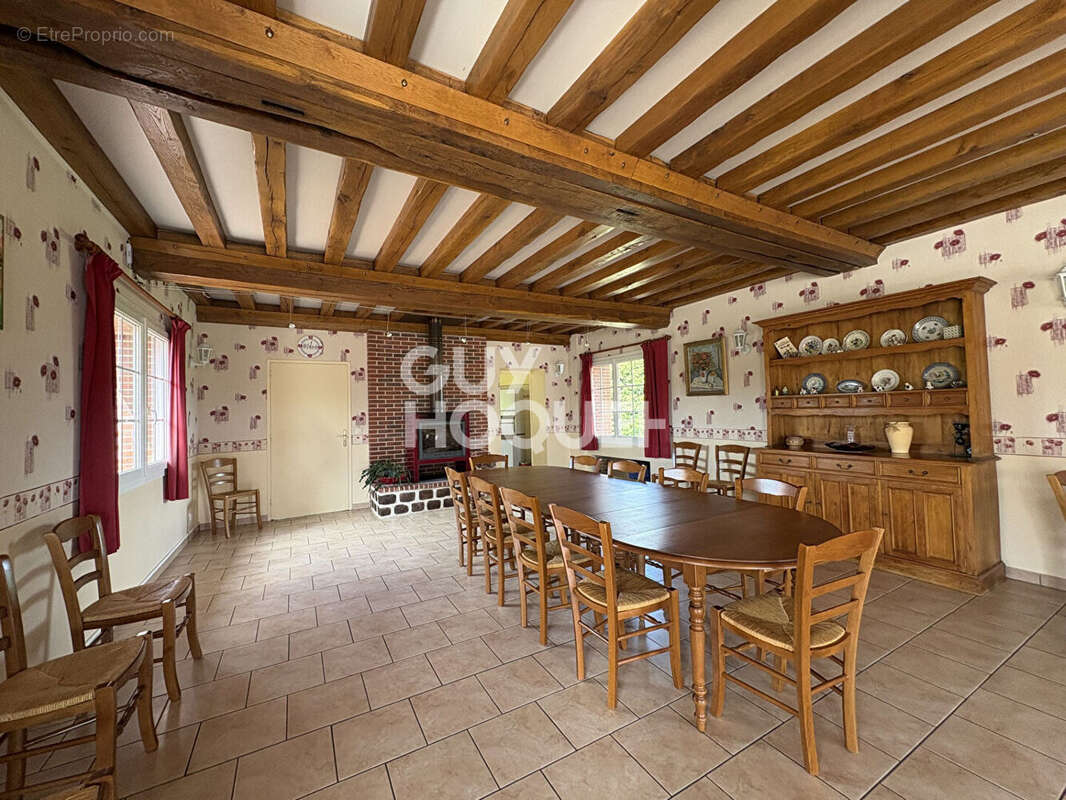 Maison à BRETEUIL