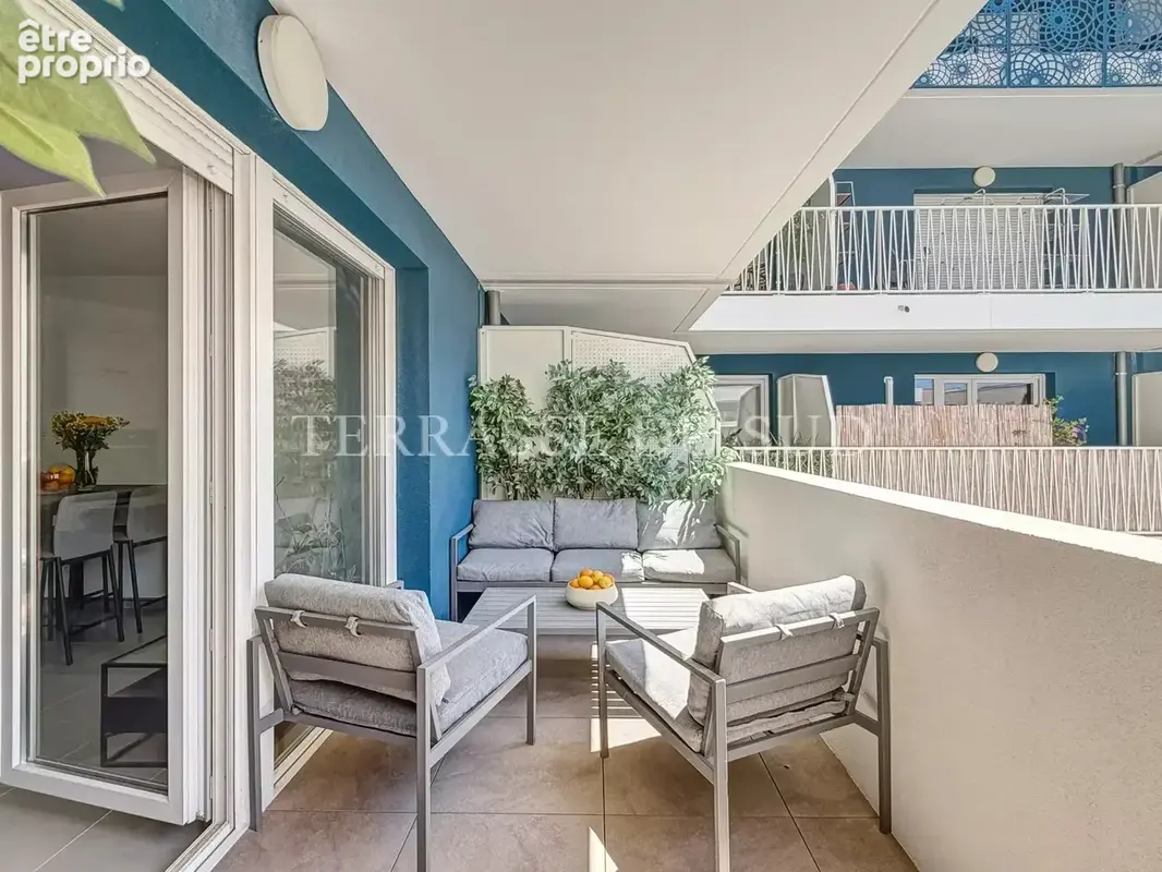Marseille 8e – T3 en Etage Elevé avec Terrasse – Michelet / Sainte-Anne - photo 2
