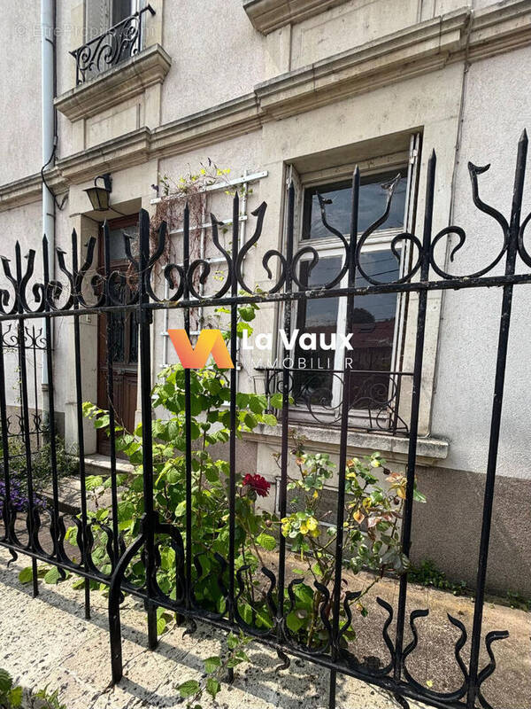 Maison à BOUXIERES-AUX-DAMES