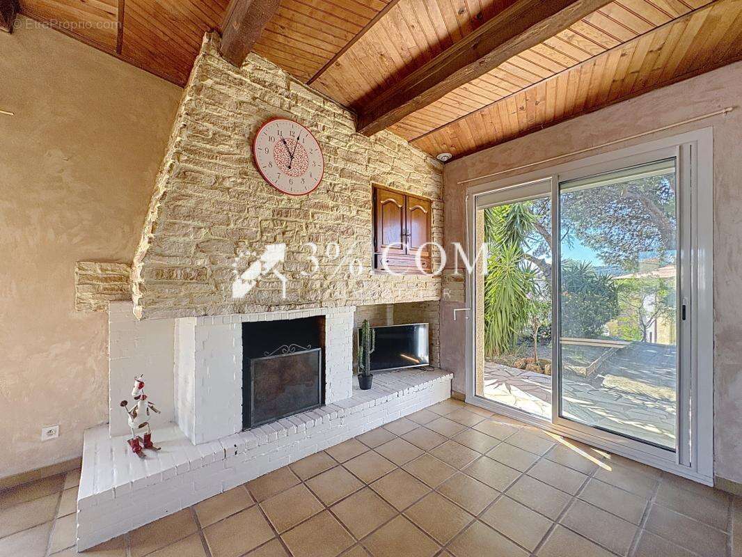 Maison à PORTEL-DES-CORBIERES