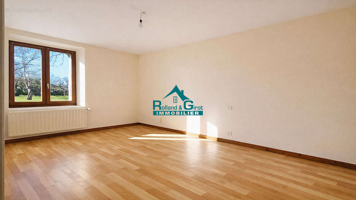 Maison à LA BOUEXIERE