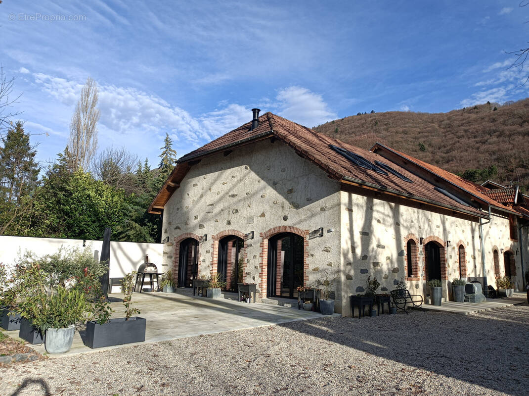 Maison à VIF