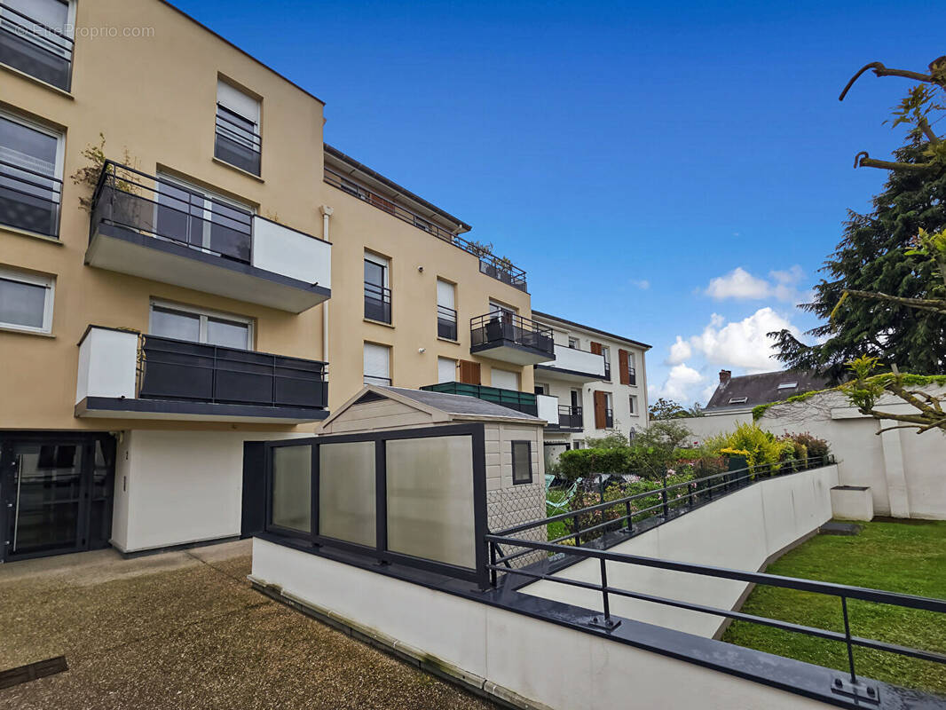 Appartement à DOURDAN