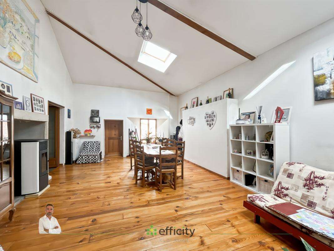 Maison 7 pièces 160 m² à vendre à La Sauvetat (63730) - photo 3