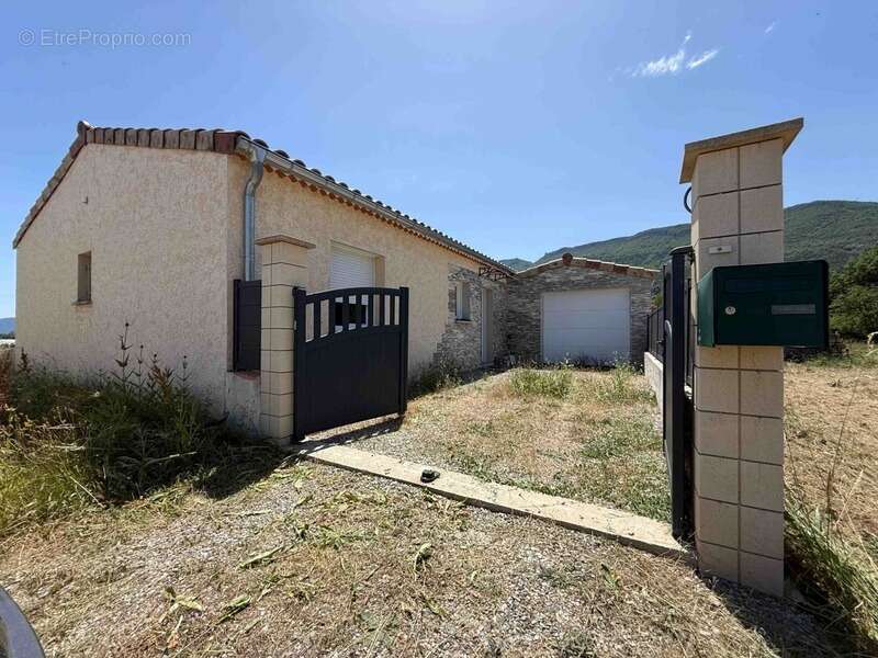 Maison de plain-pied récente – 81,5 m² – 3 chambres – Garage - Châteauneuf-de-Chabre (05) - photo 18
