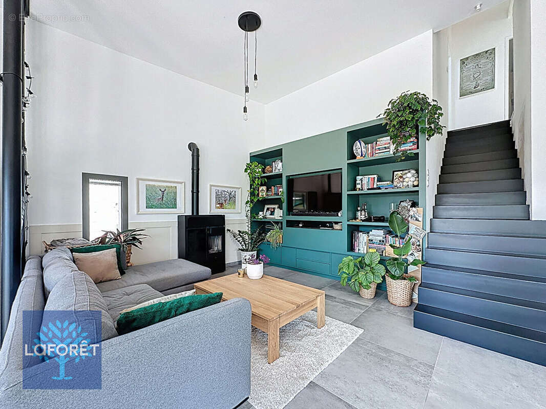 Maison à LA BAZOUGE-DU-DESERT