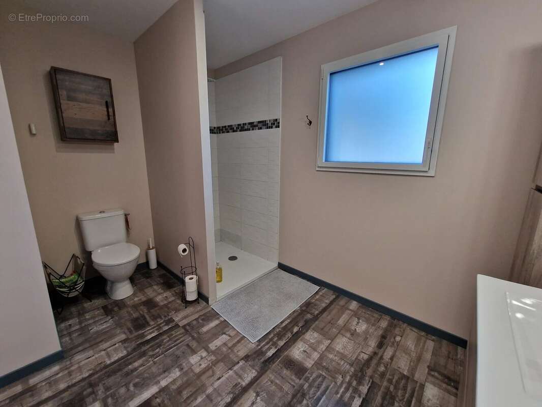 Maison à SAINTE-LIVRADE-SUR-LOT