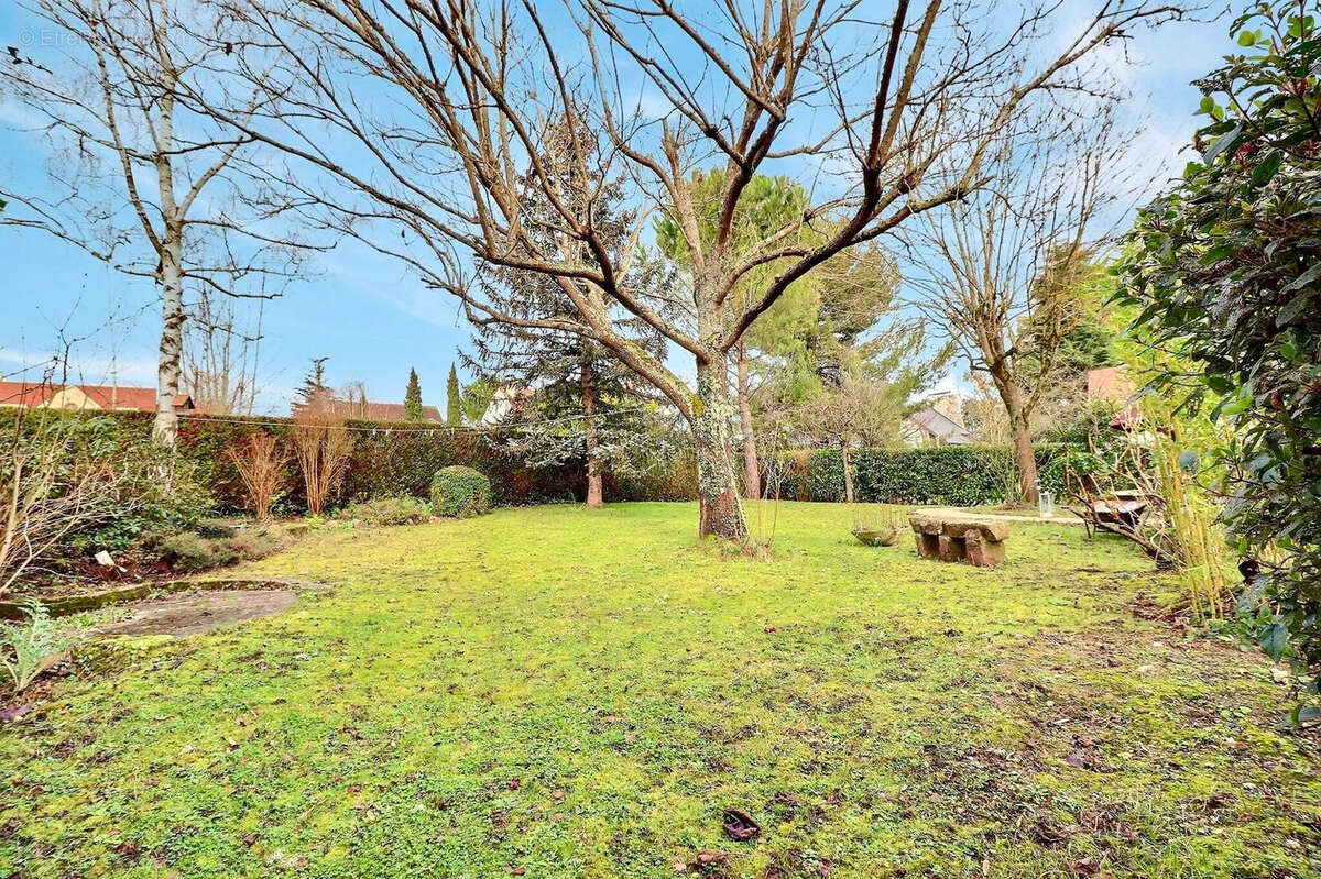 Maison à MAREIL-MARLY