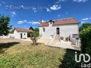Photo 1 - Maison à CHATELLERAULT